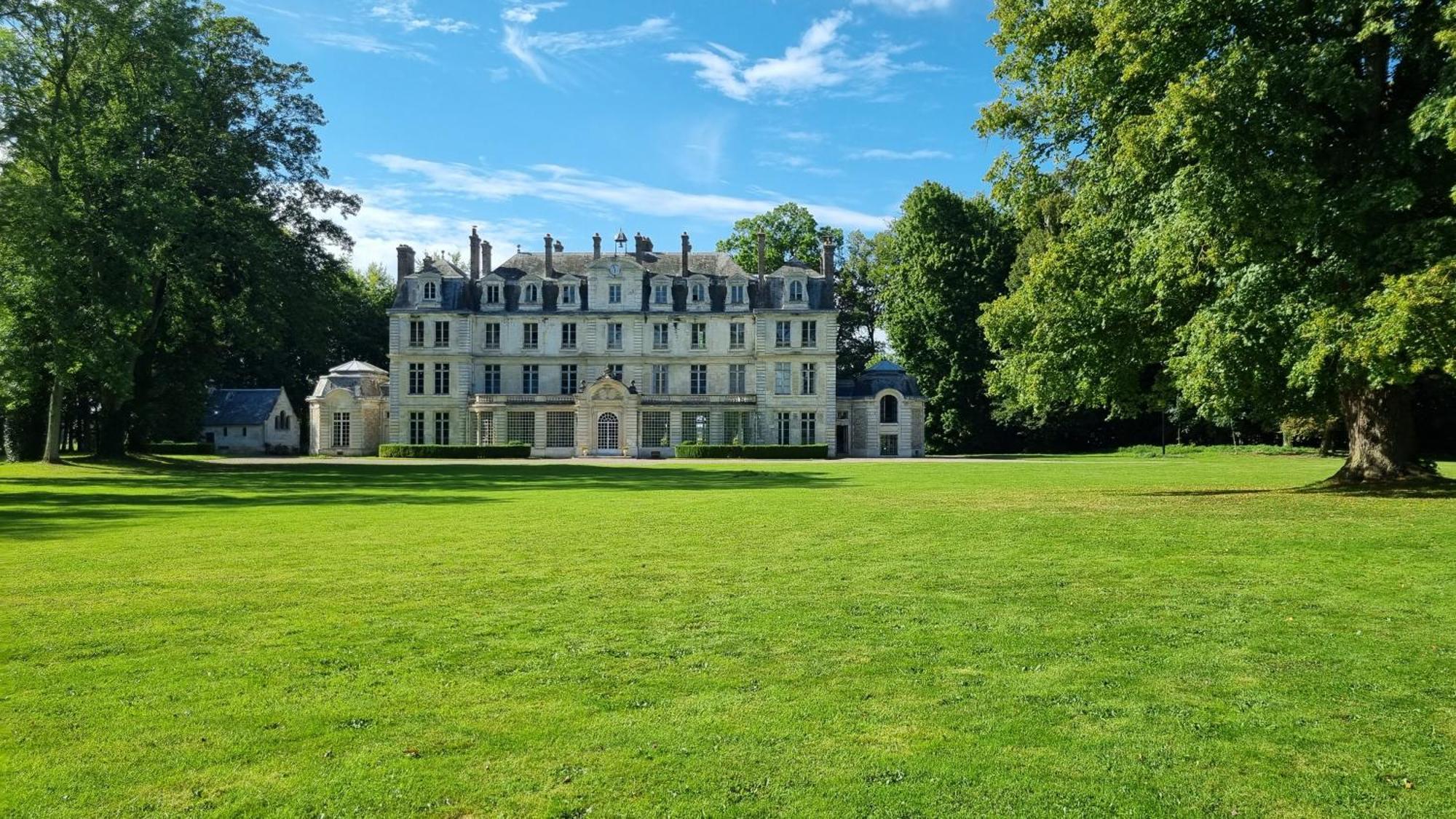 Les Ecuries Du Chateau De Brumare Brestot Exterior foto